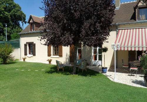 La Cyrillaure : Bed and Breakfast near Rilly-sur-Loire
