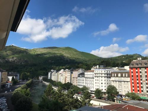 Appart'hôtel Saint Jean : Guest accommodation near Lourdes