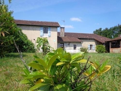 House Laborde : Guest accommodation near Saugnac-et-Cambran