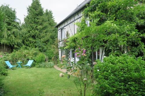 Anivacances : Guest accommodation near Les Préaux