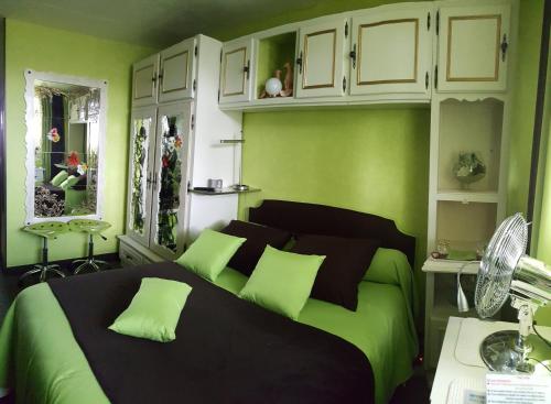 Chez Christiane : Guest accommodation near Sorigny