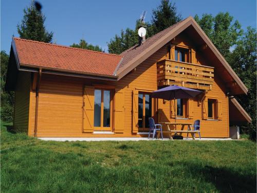 Four-Bedroom Holiday Home in Gerardmer : Guest accommodation near Vienville