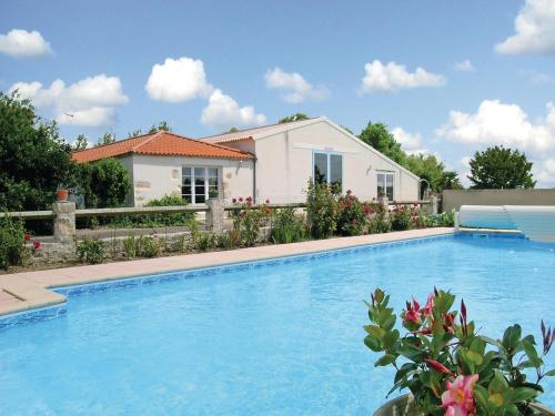 Holiday Home Le Riquet : Guest accommodation near Grues