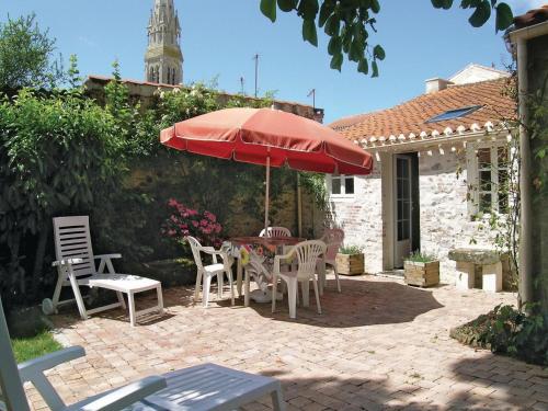 Holiday Home Rue Des Granges : Guest accommodation near Avrillé