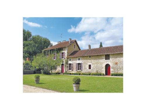 Holiday Home Belle Isle : Guest accommodation near Saint-Aquilin