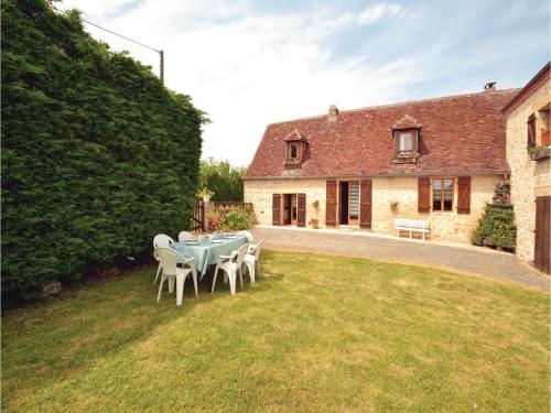 Holiday home La Chappelle St-Jean I-604 : Guest accommodation near Badefols-d'Ans