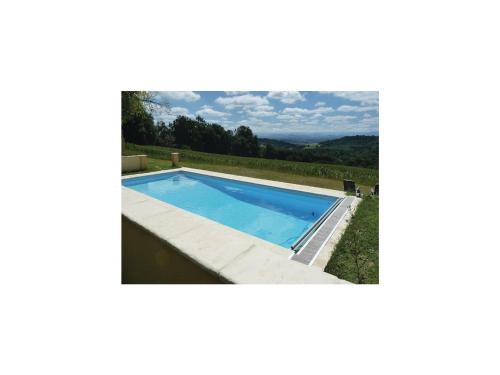 Three-Bedroom Holiday Home in Castetbon : Guest accommodation near Tabaille-Usquain