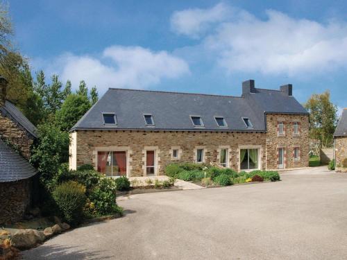 Holiday home St Martin des Pres 36 : Guest accommodation near Le Fœil