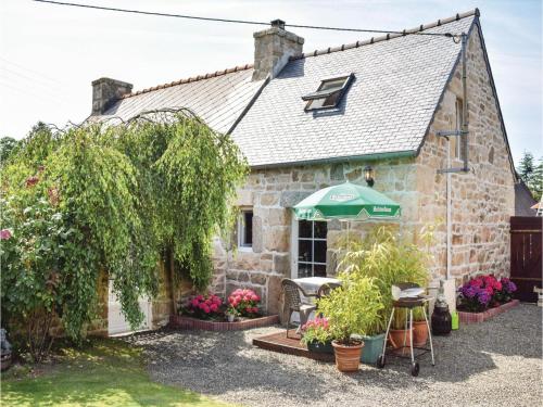 Holiday home Louargat *XCIII * : Guest accommodation near Le Vieux-Marché