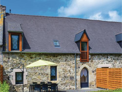 Four-Bedroom Holiday Home in Saint Alban : Guest accommodation near Lamballe