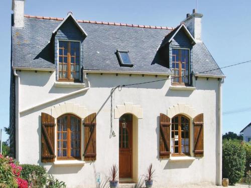 Holiday home Rue des Pres : Guest accommodation near Lanmodez