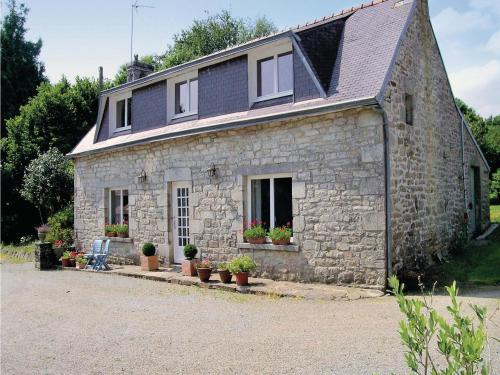 Holiday Home Gouesnac'H Hent Kerambraguer : Guest accommodation near Quimper