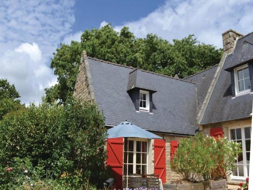Holiday home Ploezal N-704 : Guest accommodation near Pont-Aven