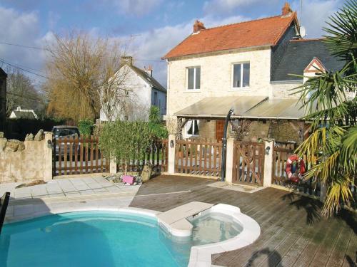 Holiday home La Maison Blanche : Guest accommodation near Missillac