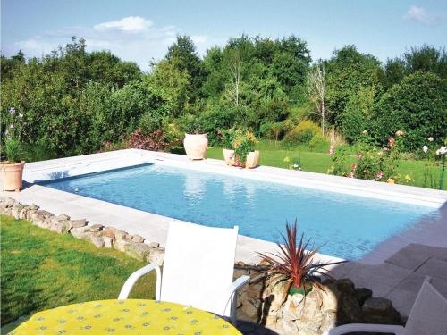 Holiday home Rue Bis Des Algues : Guest accommodation near Noyalo