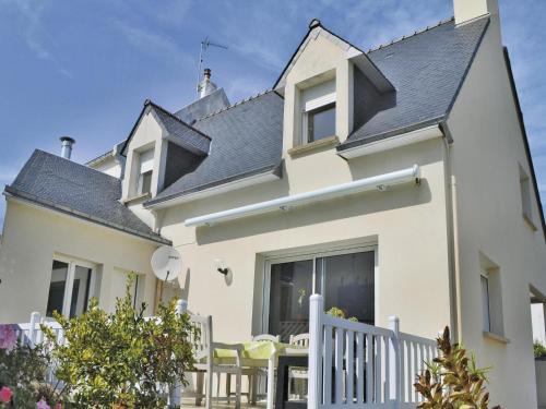 Holiday Home Quiberon Rue Du Phare : Guest accommodation near Sauzon