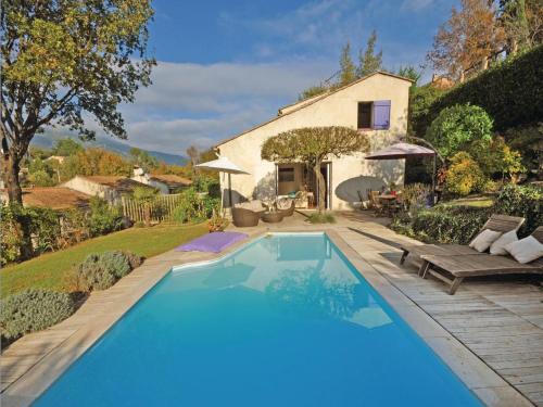Holiday Home Le Rouret with a Fireplace 07 : Guest accommodation near Roquefort-les-Pins