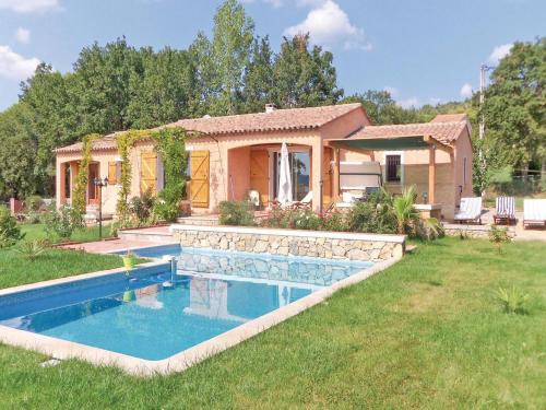 Holiday home Reminiac I-726 : Guest accommodation near Salernes