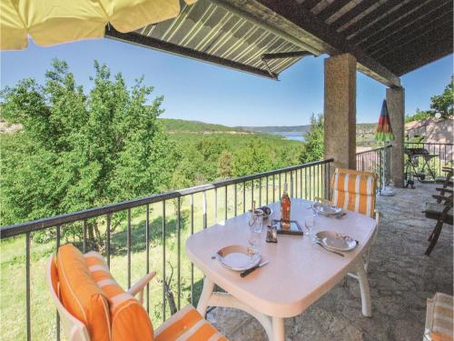 Holiday home Bauduen : Guest accommodation near Aiguines