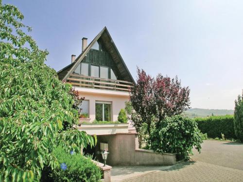 Holiday Home Kaysersberg 06 : Guest accommodation near Sigolsheim