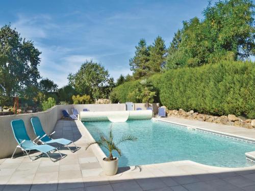 Holiday home Dame Marie les Bois 61 with Outdoor Swimmingpool : Guest accommodation near Lancôme