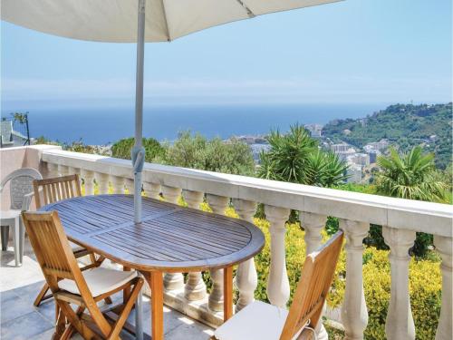 One-Bedroom Apartment in Bastia : Apartment near Brando