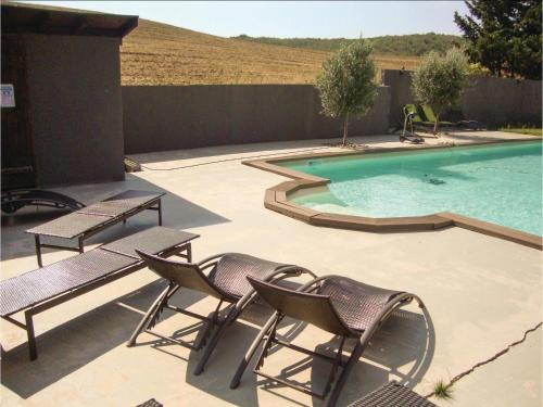 Holiday home Montreal UV-1352 : Guest accommodation near Sainte-Eulalie