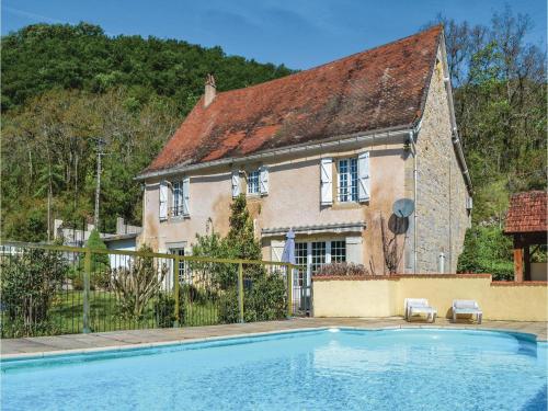 Four-Bedroom Holiday Home in Catus : Guest accommodation near Saint-Denis-Catus