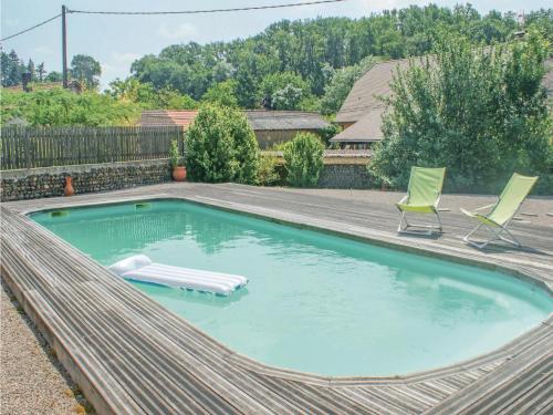 Holiday Home Sombrun 03 : Guest accommodation near Lascazères
