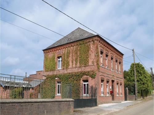 Five-Bedroom Holiday Home in Buironfosse : Guest accommodation near Dagny-Lambercy