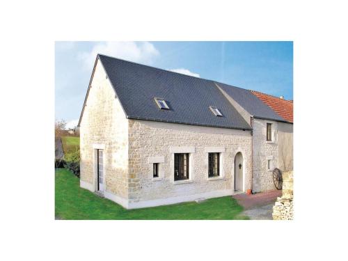Holiday home Les Veys 15 : Guest accommodation near Castilly