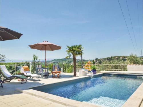 Four-Bedroom Holiday Home in Manosque : Guest accommodation near Villemus