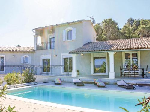 Holiday Home Apt with Fireplace II : Guest accommodation near Sivergues
