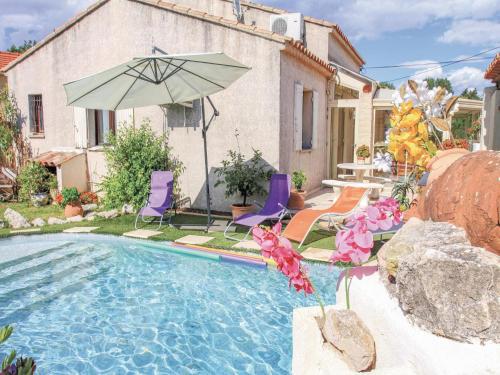 Holiday Home Avignon I : Guest accommodation near Le Pontet
