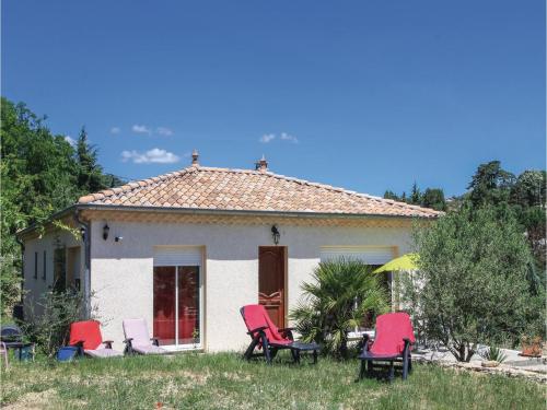 Three-Bedroom Holiday Home in Aubenas : Guest accommodation near Saint-Étienne-de-Fontbellon