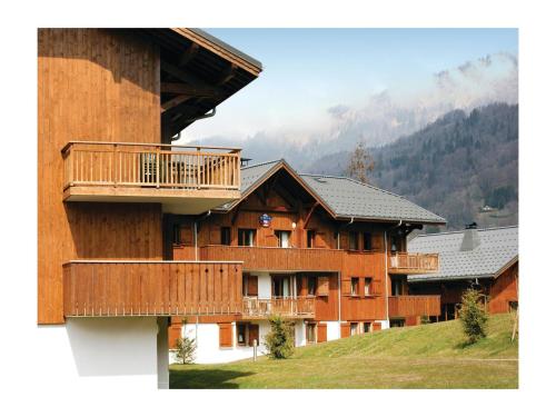 One-Bedroom Apartment in Samoens : Apartment near Sixt-Fer-à-Cheval