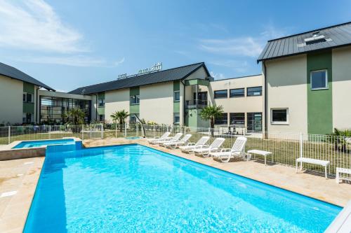 ibis Styles Bourges : Hotel near Cerbois