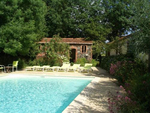 Maison De Vacances - Les Brouzils : Guest accommodation near Saint-Sulpice-le-Verdon
