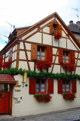 Holiday home rue Chretien Pfister : Guest accommodation near Mittelwihr