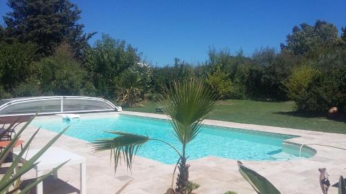 Chastel : Guest accommodation near Venelles