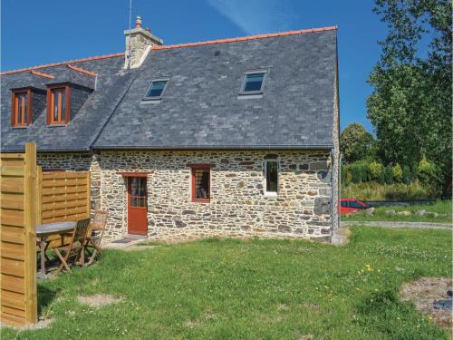 Holiday home Pont Losquet : Guest accommodation near Coatréven