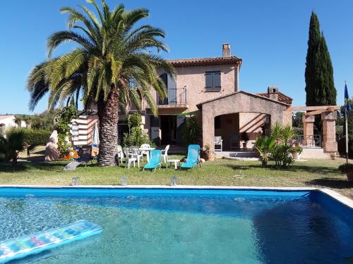 Villa Bagatelle : Bed and Breakfast near Le Muy