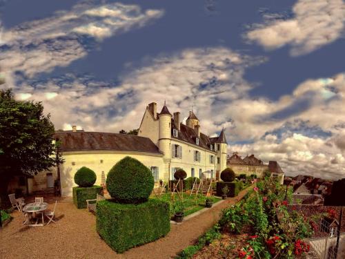 La Maison de l'Argentier du Roy : Bed and Breakfast near Verneuil-sur-Indre