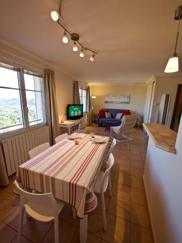 Bella Vista : Apartment near Bormes-les-Mimosas