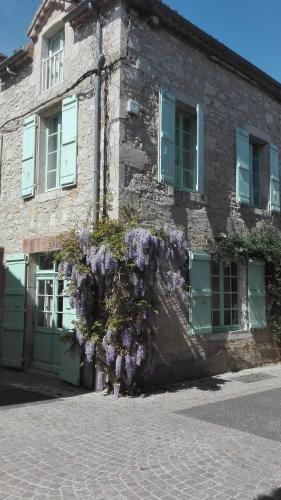 Terraube Bis : Guest accommodation near Saint-Puy