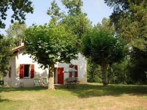 House Garragnon : Guest accommodation near Campagne