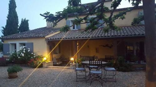Mas Destonge : Guest accommodation near Roussillon