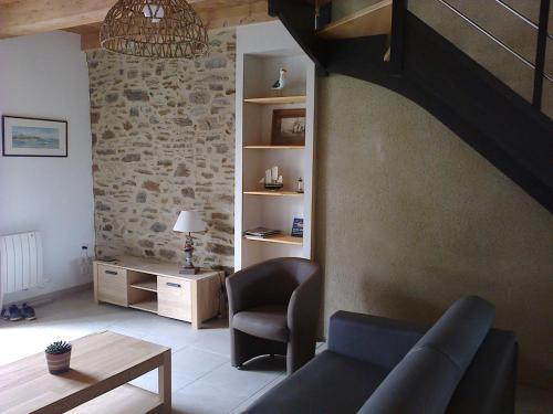 Ti Lair - Maison de caratère : Guest accommodation near Cancale