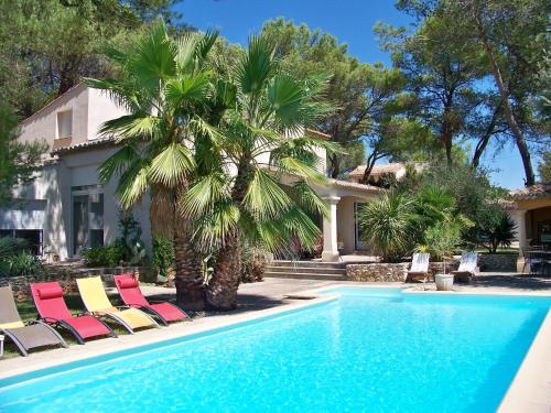 Sous les pins : Bed and Breakfast near Montpezat