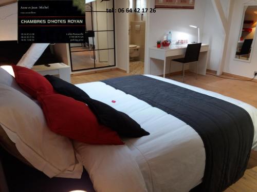 Chambres d'Hôtes Royan Centre : Bed and Breakfast near Saint-Sulpice-de-Royan